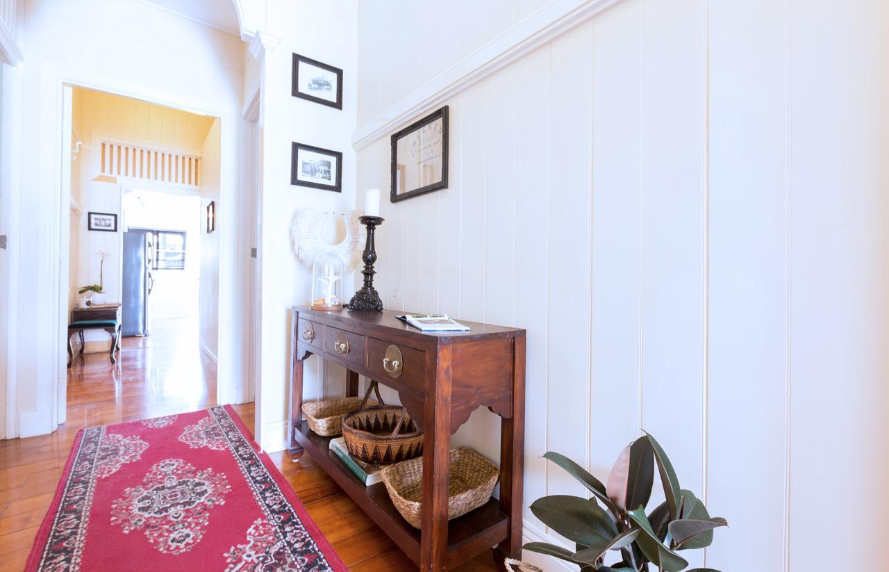 99 Kirkland Bed & Breakfast Brisbane Exterior photo